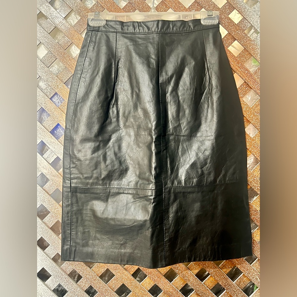 Vintage Retro Comint Black Leather Skirt Hign Waist size 9/10